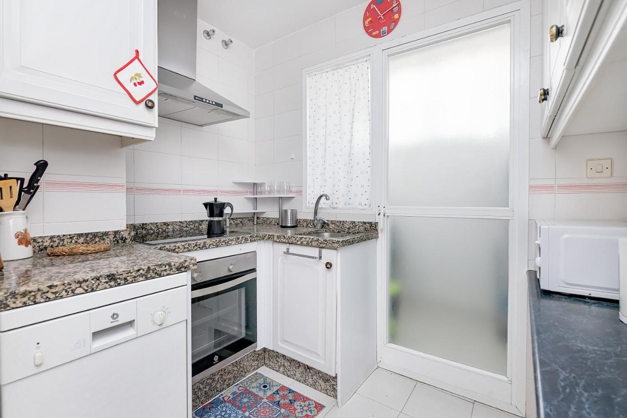 Apartament Sunshine Balcony- La Caleta Caleta De Velez Zewnętrze zdjęcie